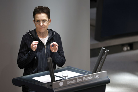 63. Sitzung des Deutschen Bundestages in Berlin