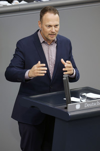 63. Sitzung des Deutschen Bundestages in Berlin