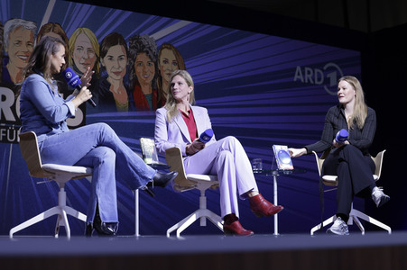 Maja Göpel und Theresia Enzensberger auf der Frankfurter Buchmesse 2022