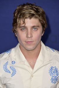 Season 2 Premiere 'The White Lotus' in Los Angeles