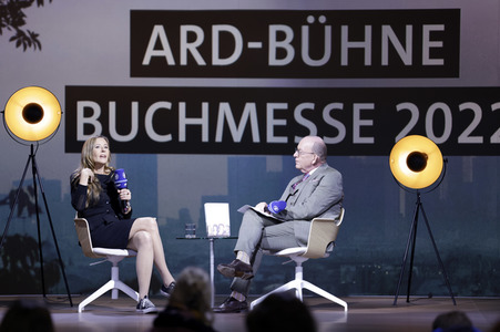 Andrea Wulf und Denis Scheck auf der Frankfurter Buchmesse 2022