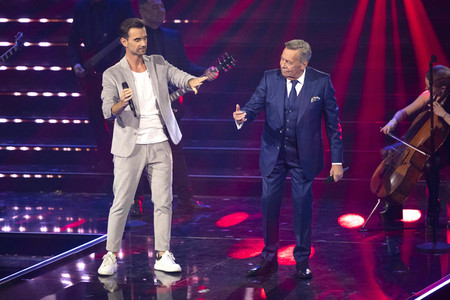 TV-Show 'Das große Schlagerjubiläum 2022 - Auf die nächsten 100!' in Leipzig