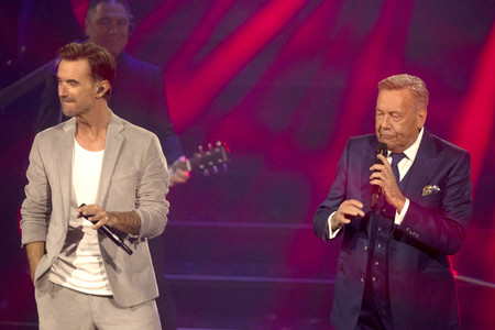 TV-Show 'Das große Schlagerjubiläum 2022 - Auf die nächsten 100!' in Leipzig