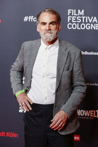 Serienscreening 'Bonn - Alte Freunde, neue Feinde', Film Festival Cologne 2022