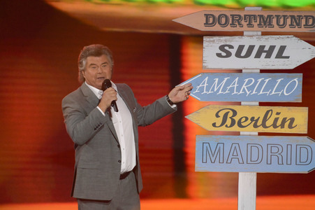 TV-Show 'Das große Schlagerjubiläum 2022 - Auf die nächsten 100!' in Leipzig