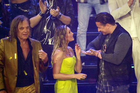 TV-Show 'Das große Schlagerjubiläum 2022 - Auf die nächsten 100!' in Leipzig