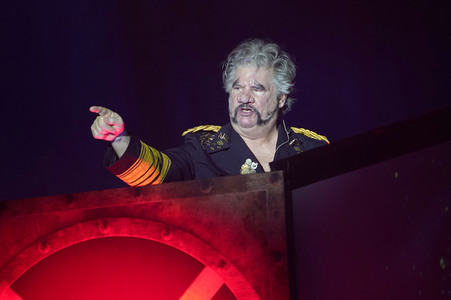 Musicalaufführung '20.000 Meilen unter dem Meer - Das Fantasy Musical' in Berlin