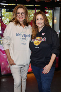 Pinktober Charity-Aktion in Berlin