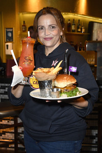 Pinktober Charity-Aktion in Berlin