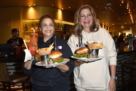 Pinktober Charity-Aktion in Berlin