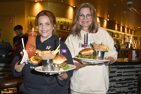 Pinktober Charity-Aktion in Berlin