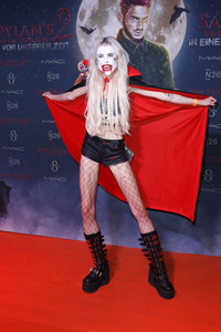 Sam Dylan's 'Sweet House of Horror' Promi-Halloween Party in Köln