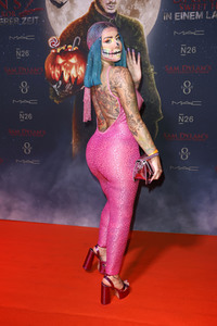 Sam Dylan's 'Sweet House of Horror' Promi-Halloween Party in Köln