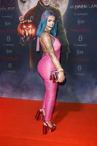 Sam Dylan's 'Sweet House of Horror' Promi-Halloween Party in Köln