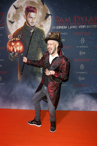 Sam Dylan's 'Sweet House of Horror' Promi-Halloween Party in Köln