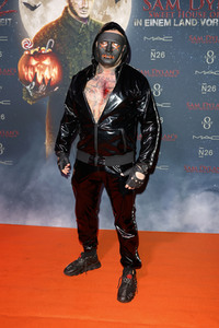 Sam Dylan's 'Sweet House of Horror' Promi-Halloween Party in Köln