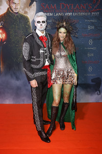 Sam Dylan's 'Sweet House of Horror' Promi-Halloween Party in Köln