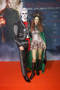Sam Dylan's 'Sweet House of Horror' Promi-Halloween Party in Köln