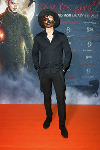 Sam Dylan's 'Sweet House of Horror' Promi-Halloween Party in Köln