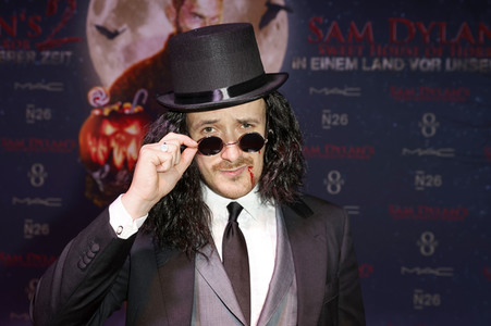 Sam Dylan's 'Sweet House of Horror' Promi-Halloween Party in Köln