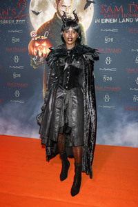 Sam Dylan's 'Sweet House of Horror' Promi-Halloween Party in Köln