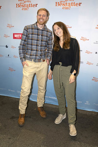 Filmpreview 'Wer gräbt den Bestatter ein?' in München