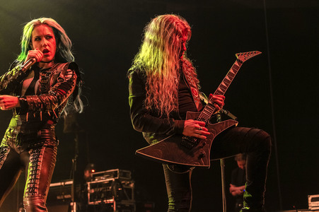 Konzert von Arch Enemy in Hamburg