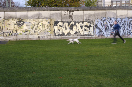 Reste der innerdeutschen Grenzbefestigung in Berlin