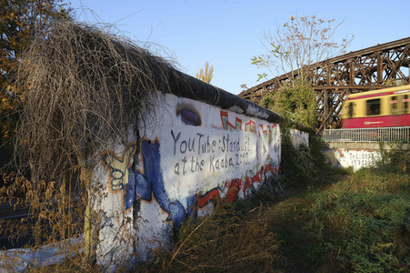 Reste der innerdeutschen Grenzbefestigung in Berlin