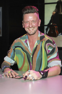 Autogrammstunde mit Ben Zucker in Hamburg