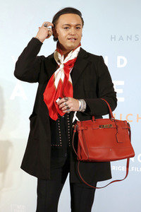 Filmpremiere 'Wir sind dann wohl die Angehörigen' in Berlin