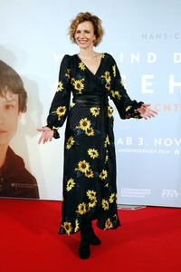 Filmpremiere 'Wir sind dann wohl die Angehörigen' in Berlin