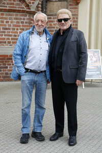 Pressetermin mit Heino und Dieter Hallervorden in Dessau