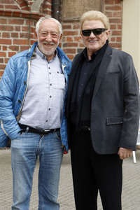 Pressetermin mit Heino und Dieter Hallervorden in Dessau