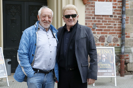 Pressetermin mit Heino und Dieter Hallervorden in Dessau