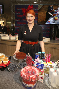 Enie van de Meiklokjes im AEZ Hamburg