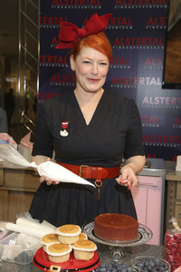 Enie van de Meiklokjes im AEZ Hamburg