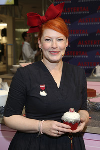 Enie van de Meiklokjes im AEZ Hamburg