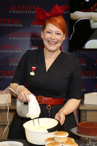 Enie van de Meiklokjes im AEZ Hamburg