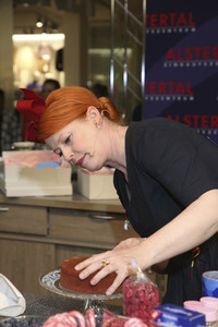 Enie van de Meiklokjes im AEZ Hamburg