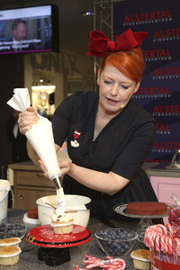 Enie van de Meiklokjes im AEZ Hamburg