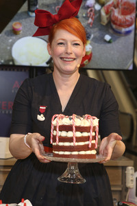 Enie van de Meiklokjes im AEZ Hamburg