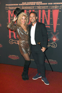 Musicalpremiere 'Moulin Rouge!' in Köln