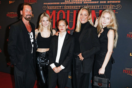 Musicalpremiere 'Moulin Rouge!' in Köln