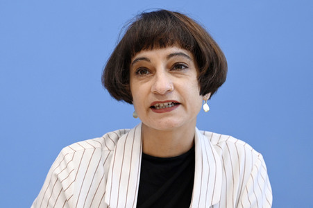 Bundespressekonferenz Antisemitismus stoppen in Berlin