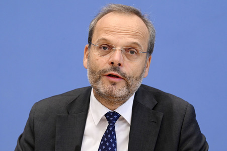 Bundespressekonferenz Antisemitismus stoppen in Berlin