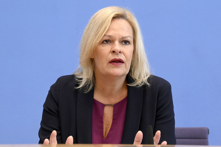 Bundespressekonferenz Sicherheit und Kriminalität in Deutschland in Berlin