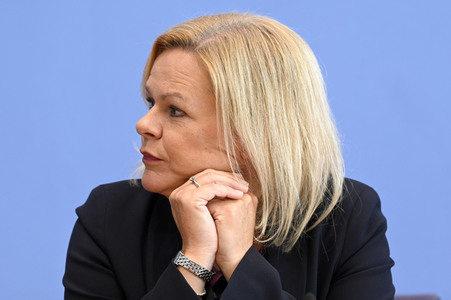 Bundespressekonferenz Sicherheit und Kriminalität in Deutschland in Berlin