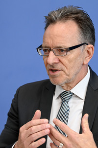 Bundespressekonferenz Sicherheit und Kriminalität in Deutschland in Berlin