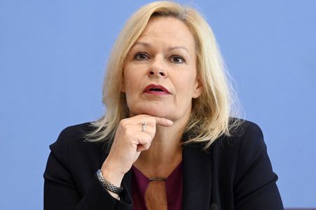 Bundespressekonferenz Sicherheit und Kriminalität in Deutschland in Berlin